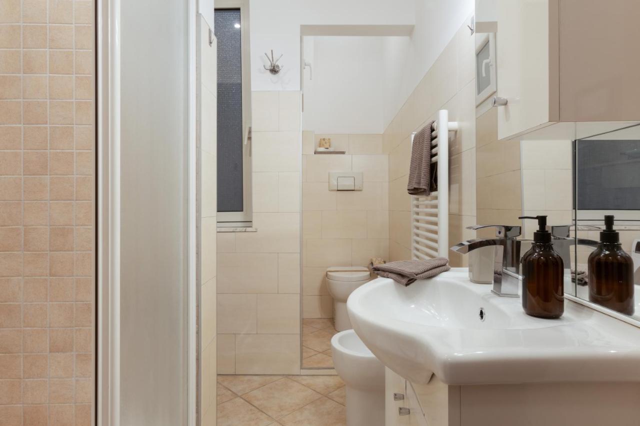 La Via Di Nandi Apartamento Trieste Exterior foto