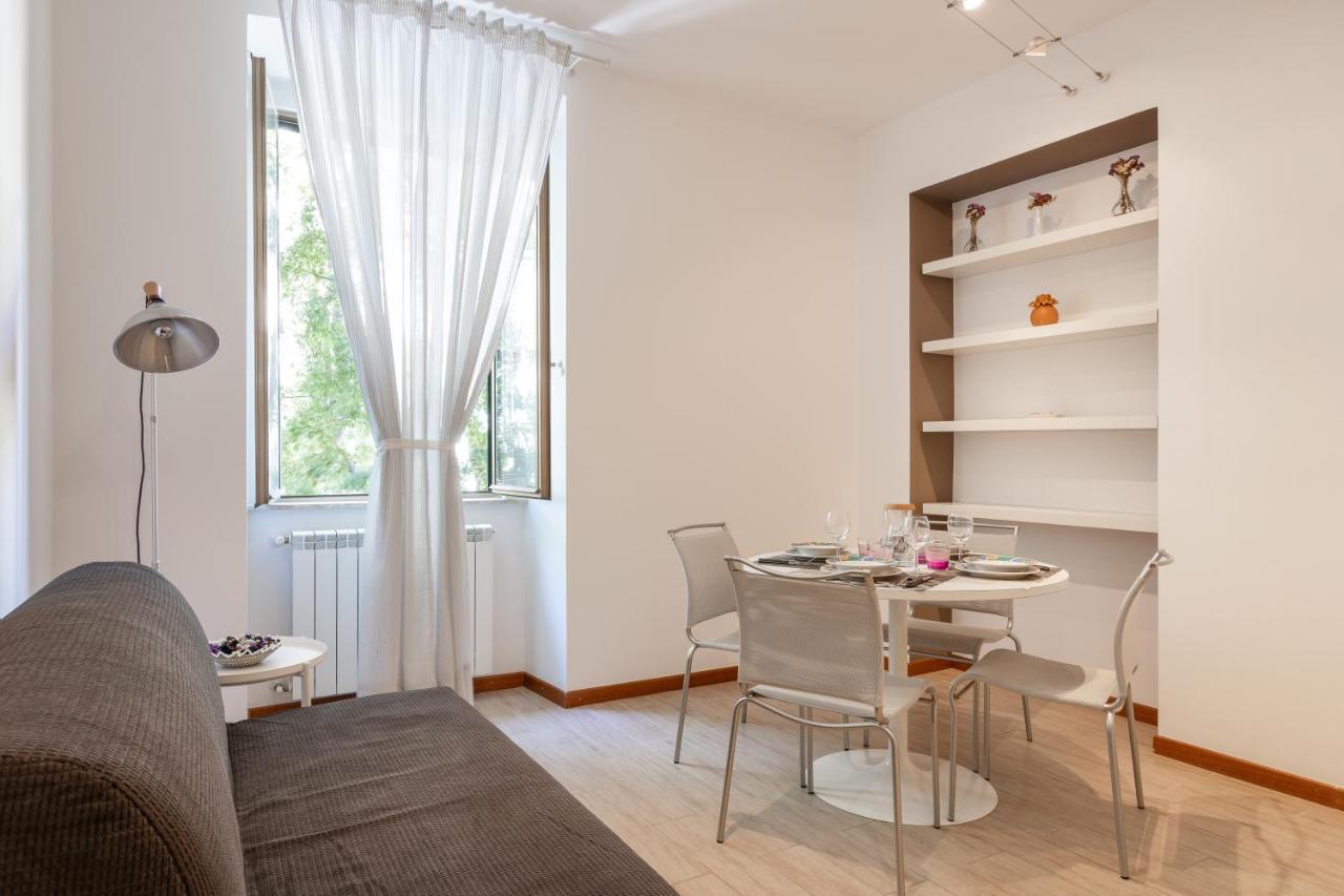 La Via Di Nandi Apartamento Trieste Exterior foto